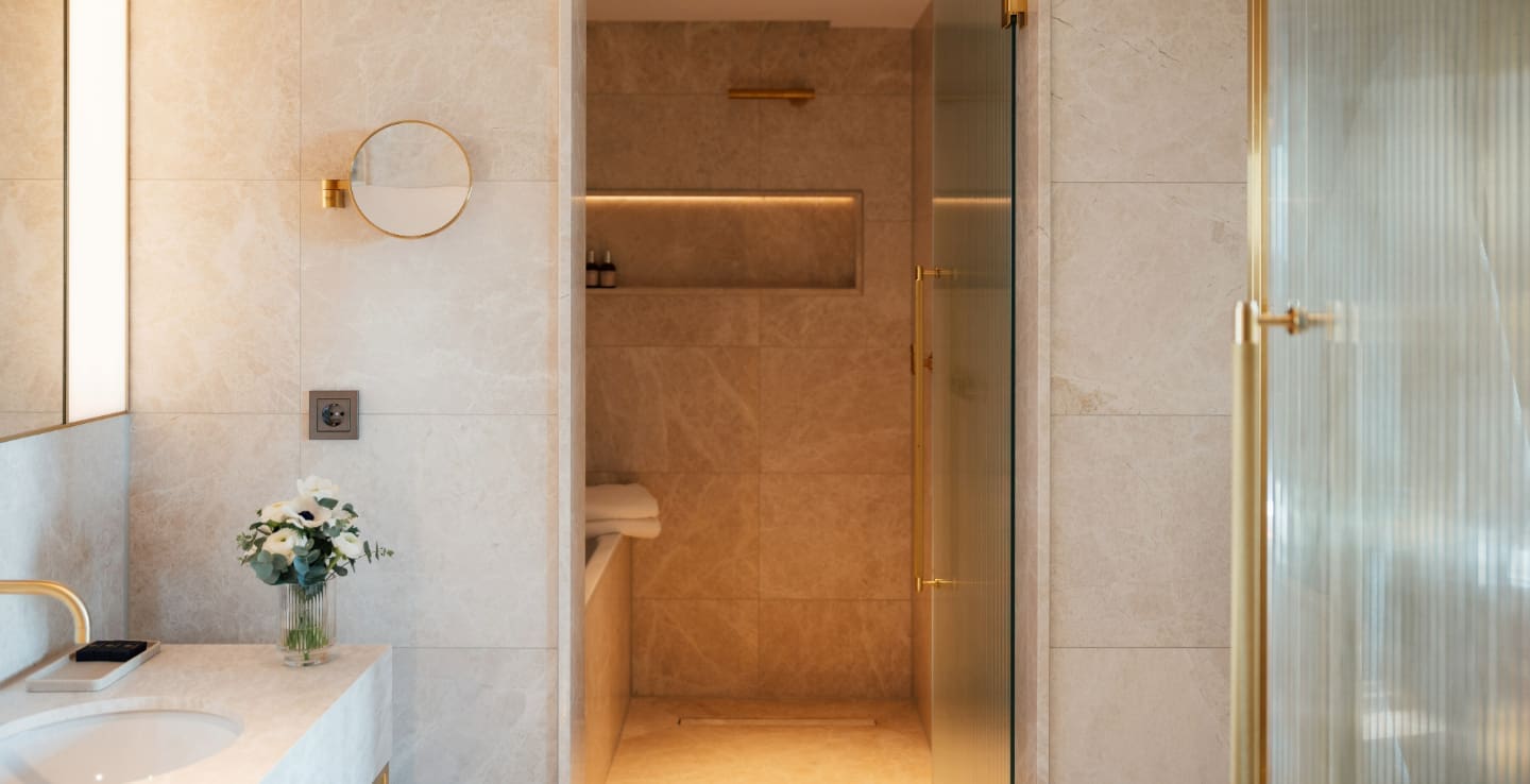 almanac palais vienna - bathroom - 1440 x 738px (2)