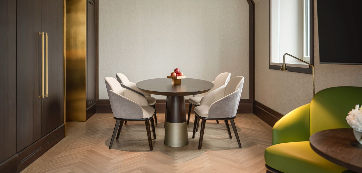 almanac palais vienna - palais suite -livingroom - 1440px