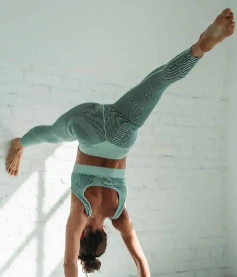 techno yoga class
